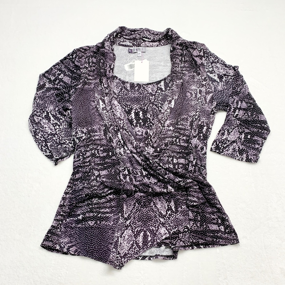 Jennifer‎ Lopez Faux Wrap Top Womens XL Purple Snakeskin Print 3/4 Sleeve Rayon